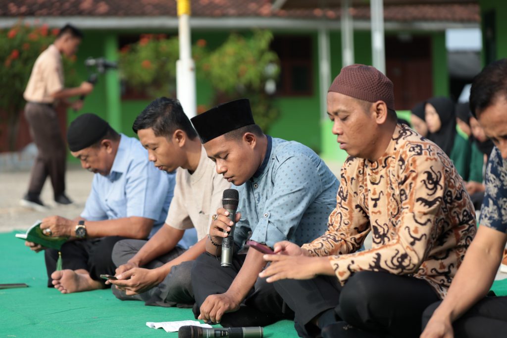 Lampung Mengaji SMK Negeri 1 Negerikaton