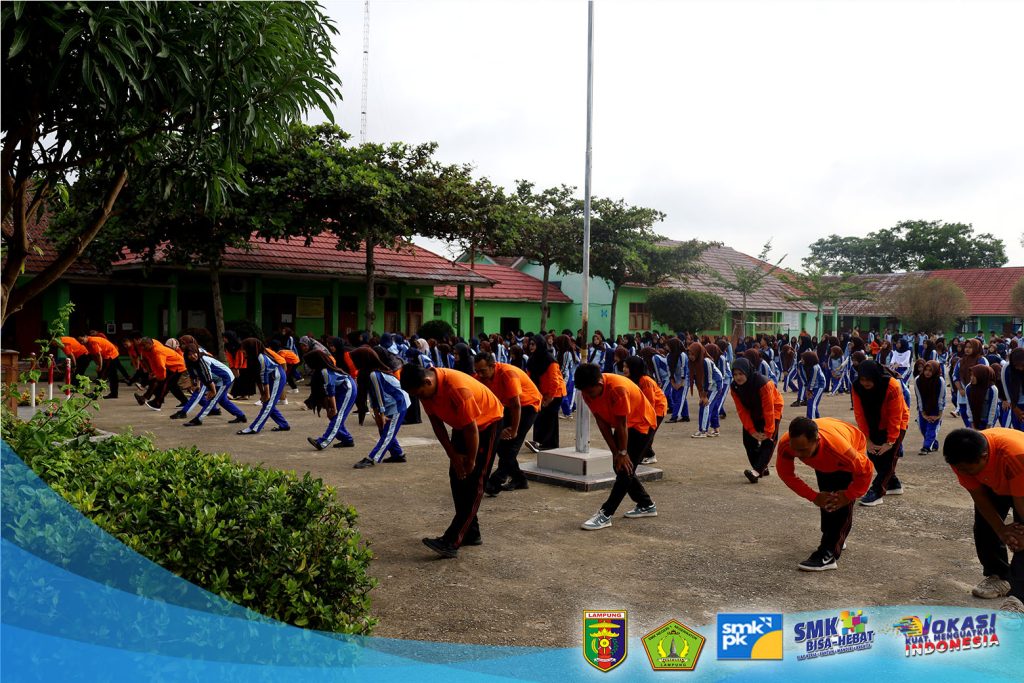 SMKN 1 Negerikaton Laksanakan Gerakan ASRI dan Korve, Wujudkan Lingkungan Sekolah yang Bersih dan Sehat